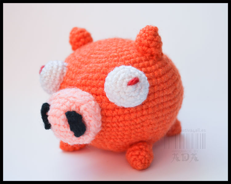 AMIGURUMI: CERDITO LOCO